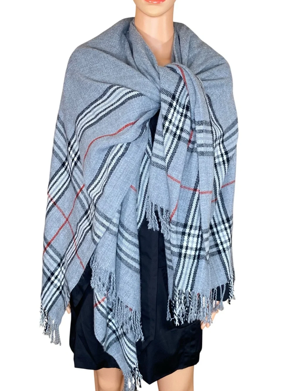V. FRAAS Dark Academia Plaid Scarf Gray Black Burgundy Long Elegant Fringed